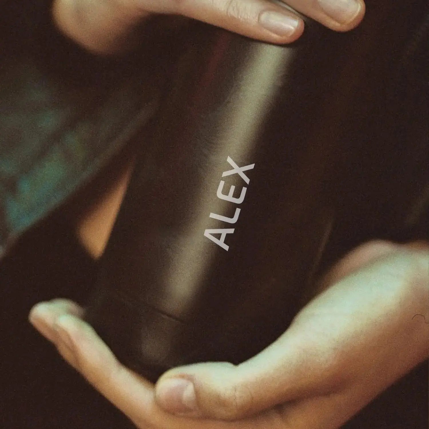 Thermos with temperature indicator
